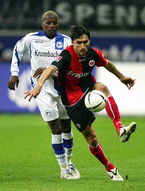 一场篮球比 一场篮球比